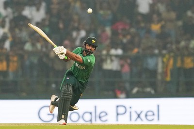 Pakistan cricketers fined after failing to reachT20 World Cup semifinals