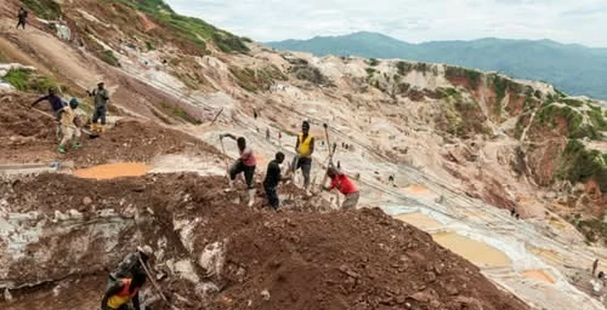 7 killed in eastern DR Congo landslide
