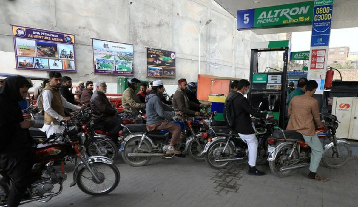 Pakistan Slaps Record 20% Fuel Price Hike Amid Regional Crisis