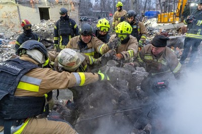 8 killed in Ukraine's Kharkiv as Russian missile hits apartment building