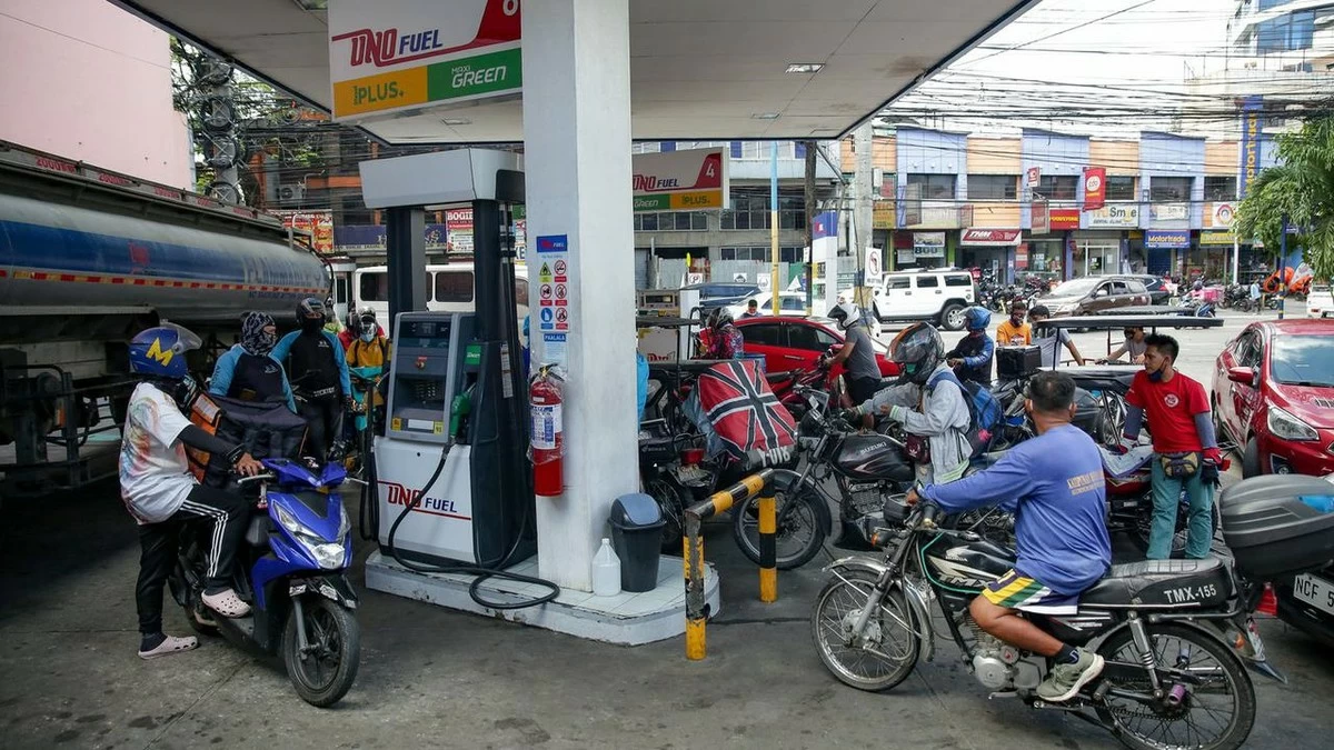 Fuel Queues Boom in Philippines Amid Price Surge