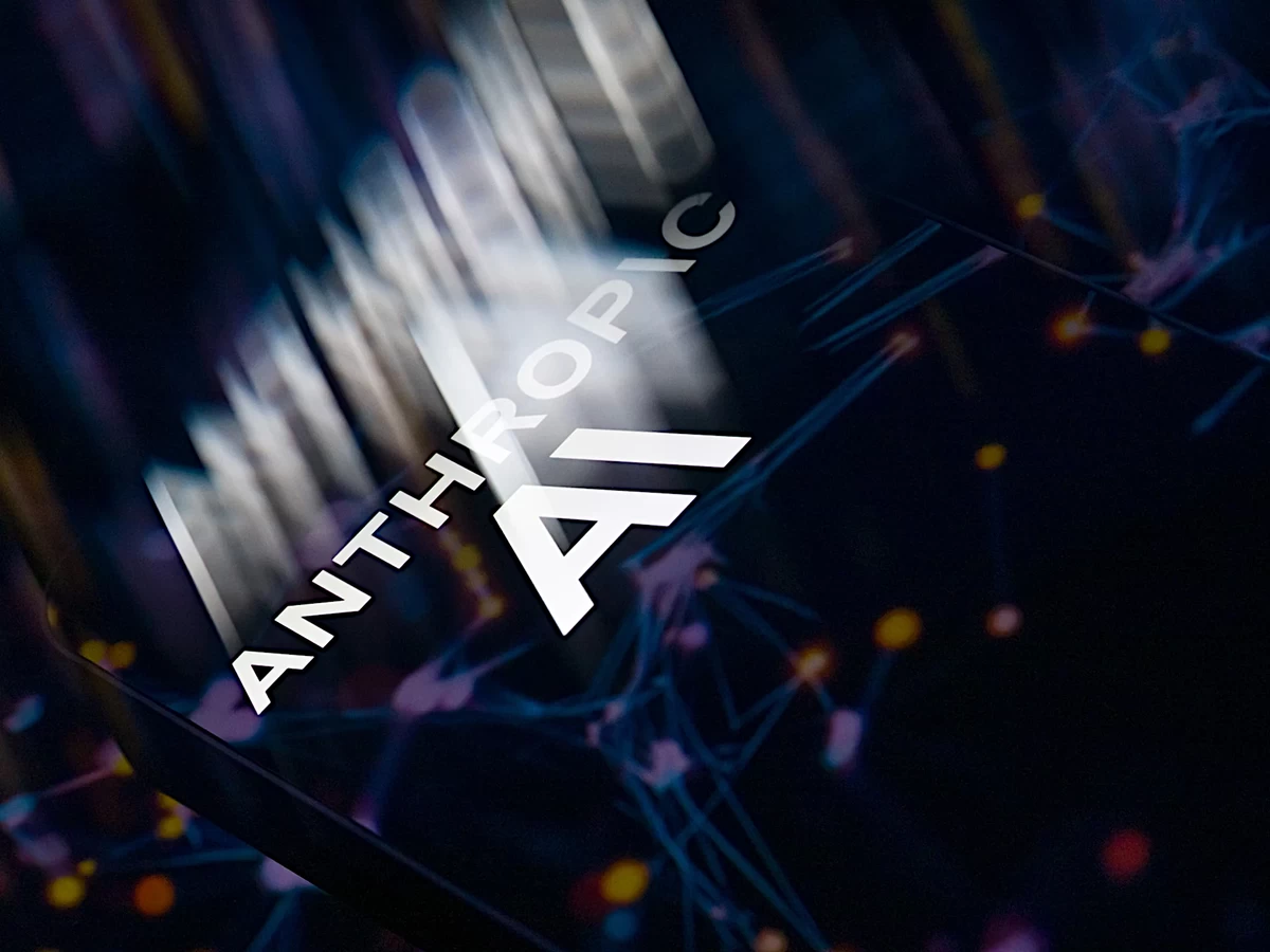 Pentagon&ndash;Anthropic clash over AI weapons