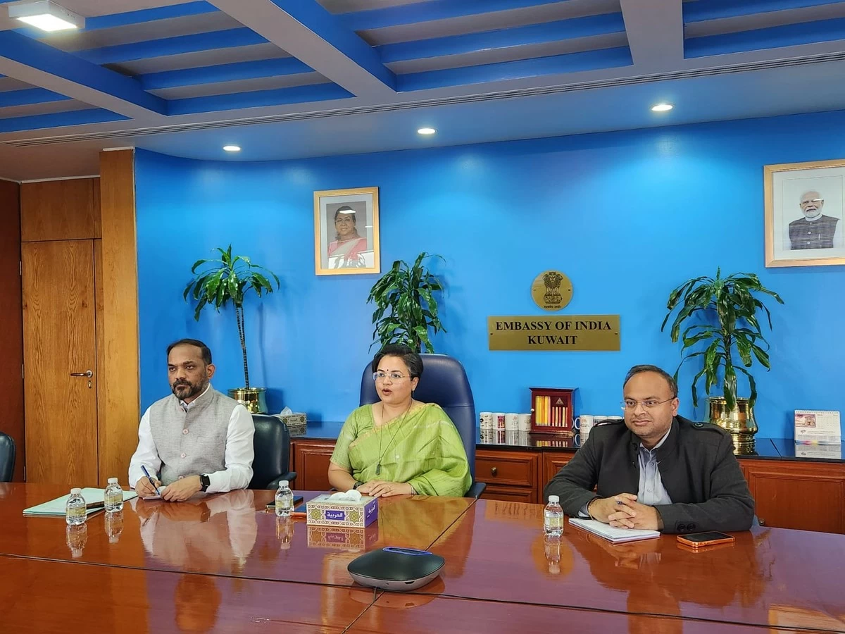 Indian Embassy Coordinates with Jazeera Airways to Facilitate Travel for Indians In Kuwait