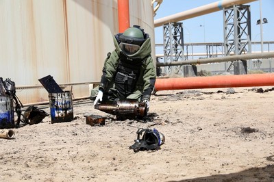 Kuwait National Guard Defuses Drone Warhead in Complex Fuel Tank Operation