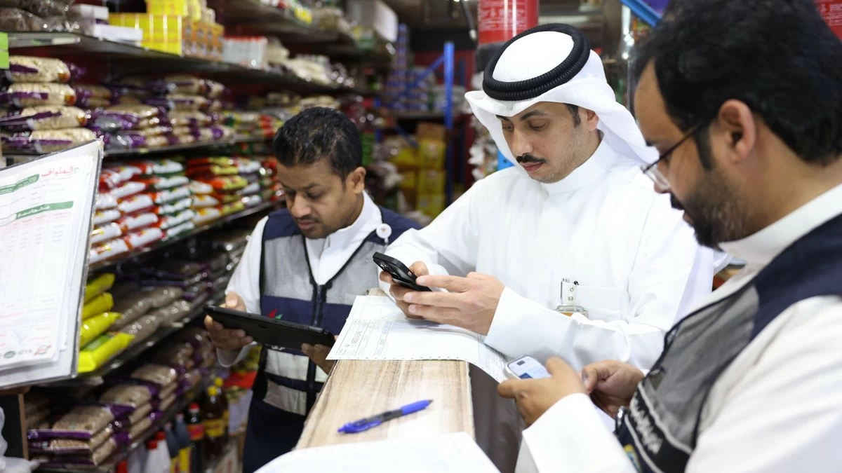 Kuwait Issues 51 Violations in Food Price Inspections