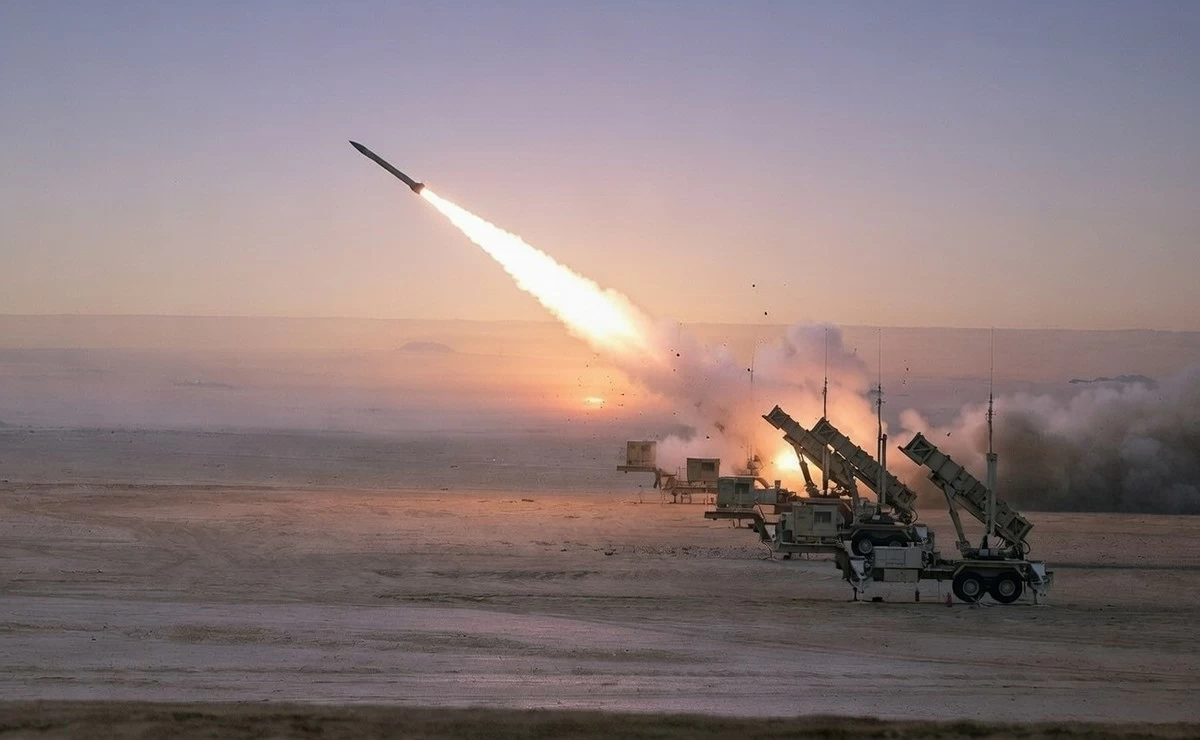 Kuwait Downs a Drone and 4 UAVs in Early Morning Security Operation