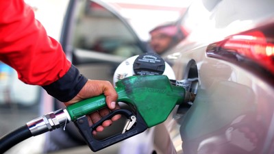 Sri Lanka increases fuel prices by about 25%