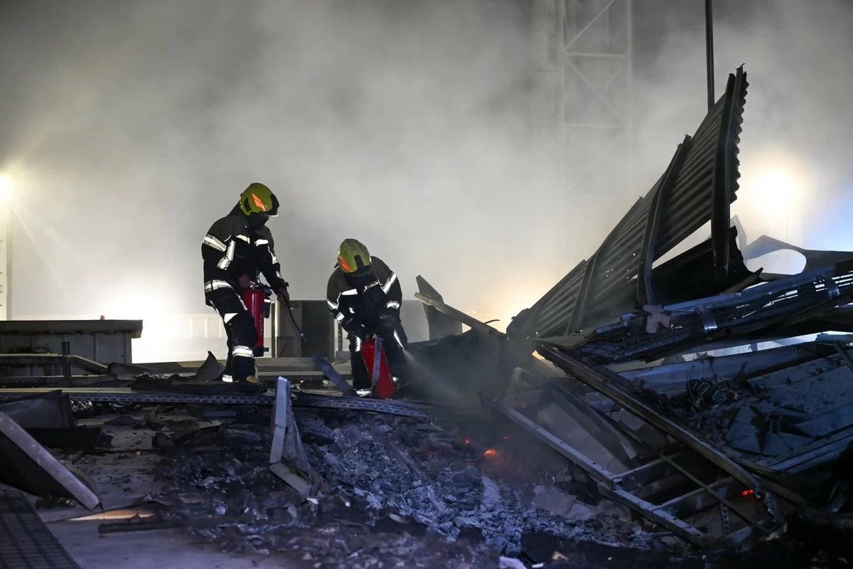 Bahrain Civil Defence Extinguishes Fire After Reported Iranian Attack