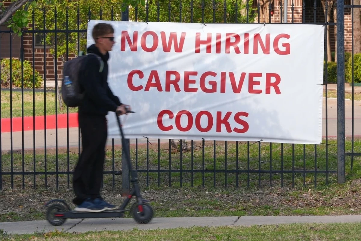 Workers&rsquo; job market gloom has increased dramatically over past few years, Gallup survey finds