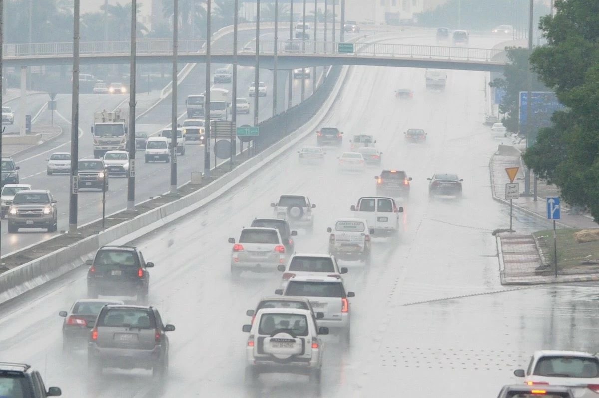 Road Closures and Diversions Amid Heavy Rainfall in Kuwait