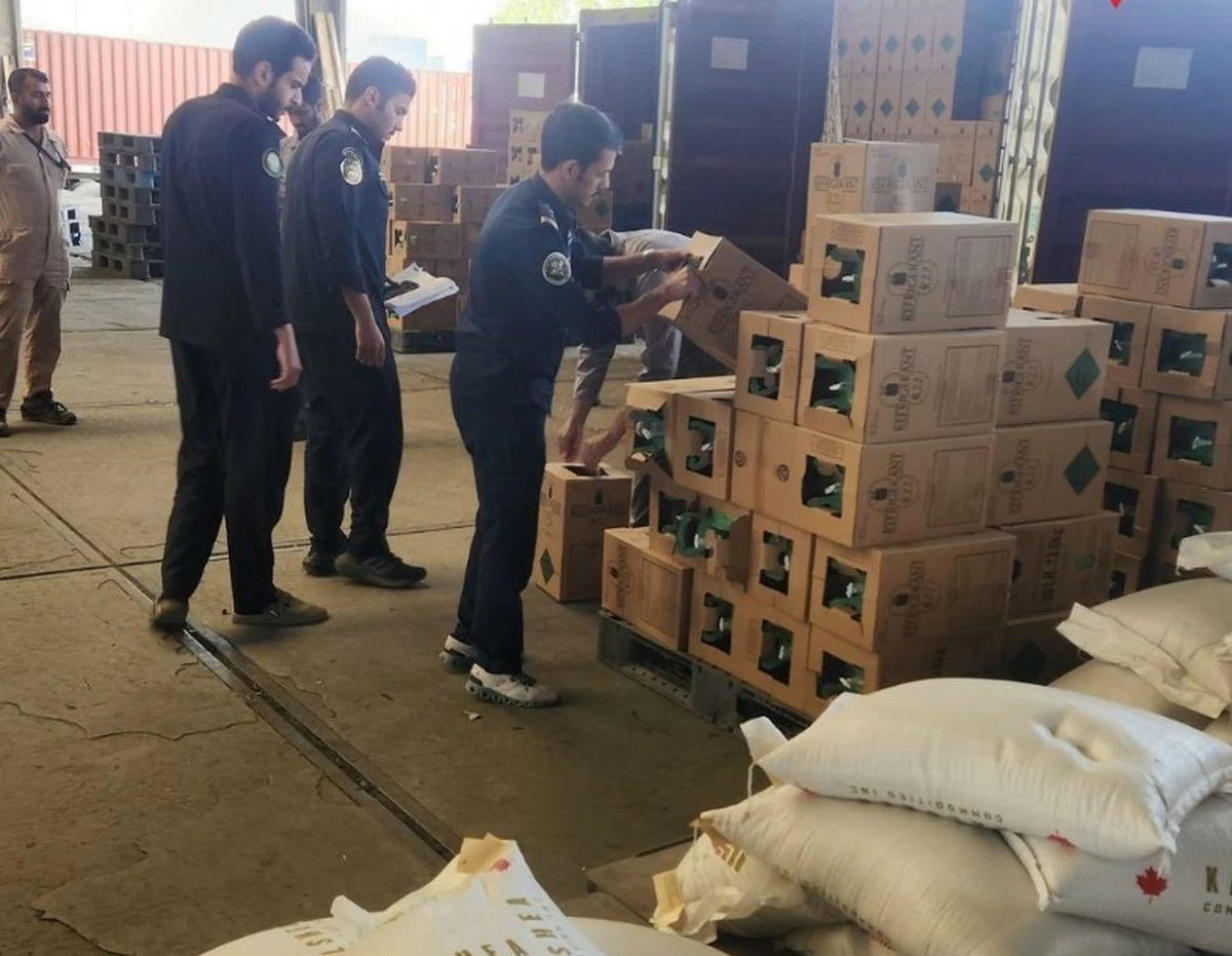 Kuwait Customs Conducts Inspection Tour to Ensure Smooth Port Operations