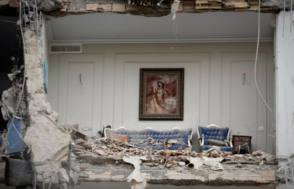 One Month Into War, Iranians Face Loss, Fear and an Uncertain Future