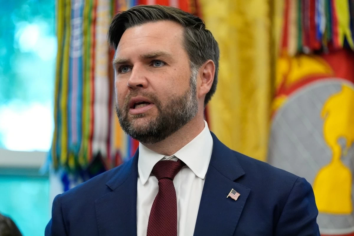 Strikes on Kharg Island Target Military Sites, Not Energy Infrastructure