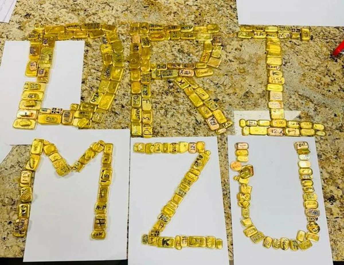 30 kg Gold Seized at Mumbai Airport; 24 Women Arrested
