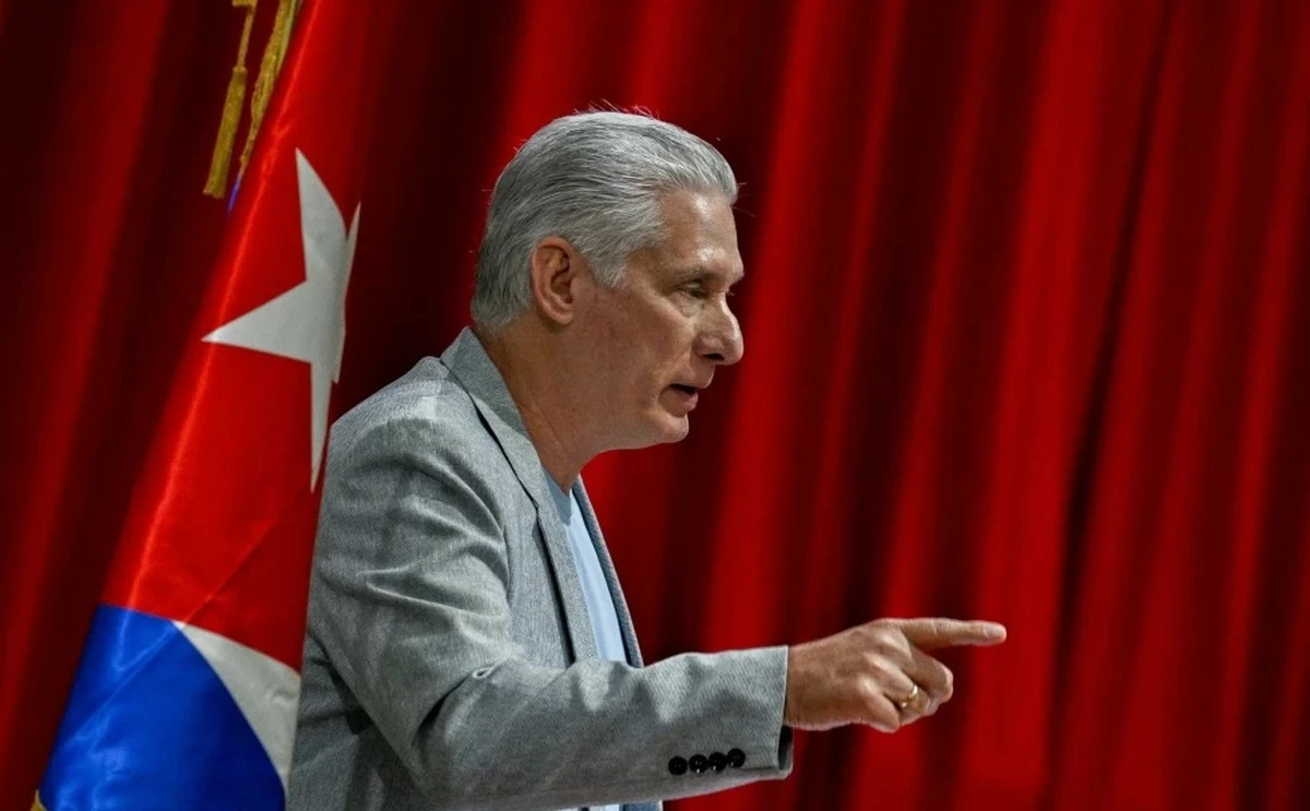 Cuba&rsquo;s president warns US against attacking island or trying to depose him