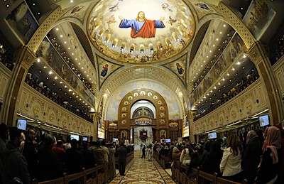St. Mark’s Cathedral celebrates Easter amid prayers for Kuwait