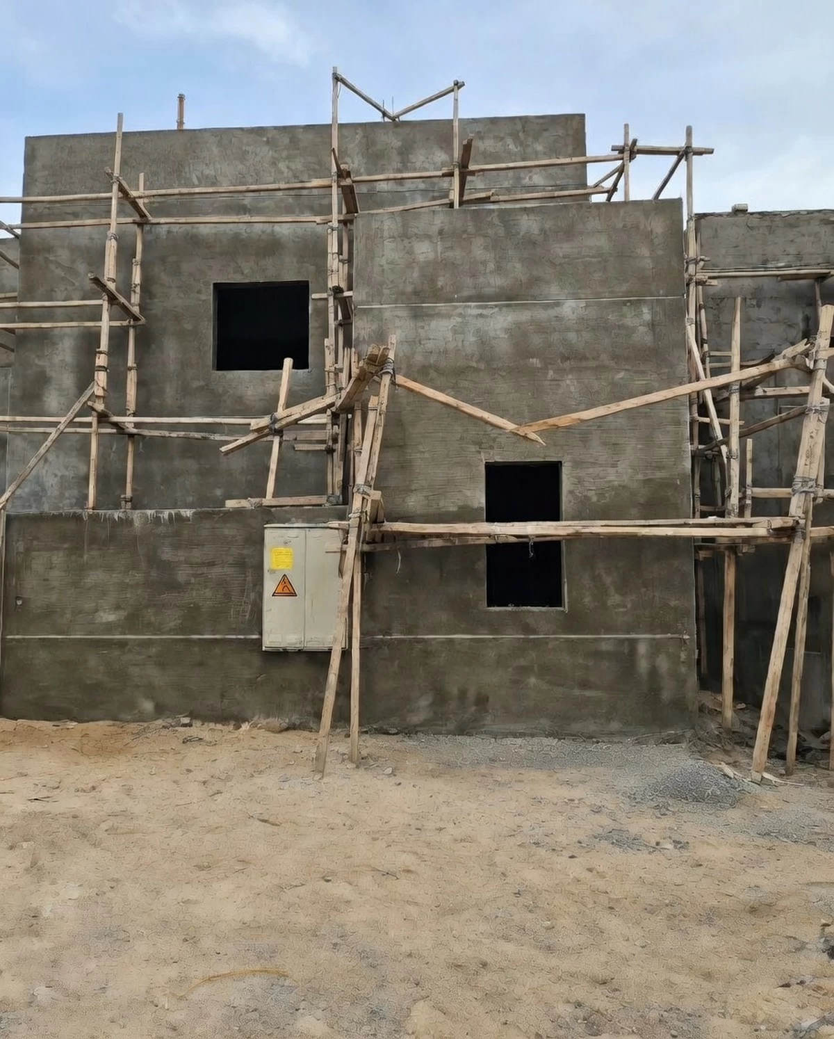 Kuwait Municipality Issues 128 Warnings in Ahmadi Inspection of Construction Sites