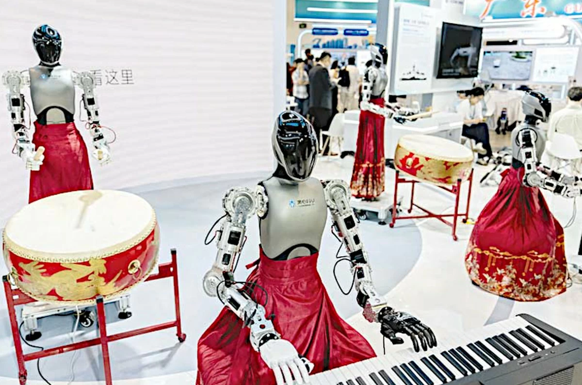 Humanoid robots show off their language and boxing skills in Hong Kong