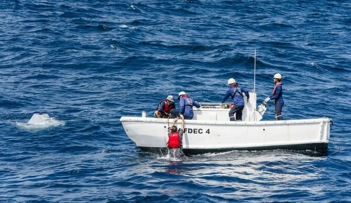 At least 250 missing, including Rohingya and Bangladeshis, after boat sinks in Andaman Sea