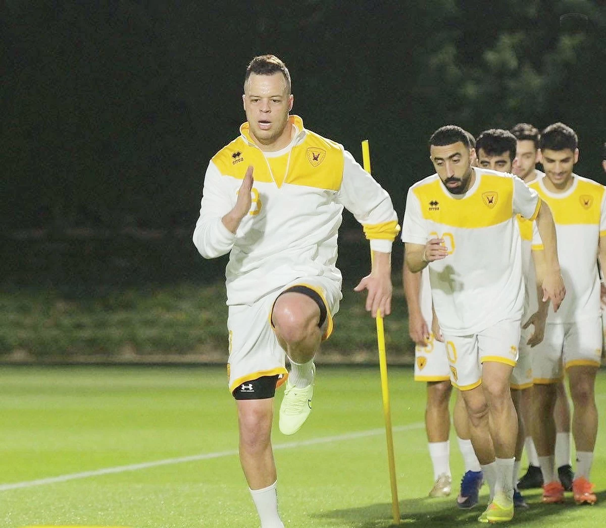Kuwait Club and Qadsia step up preparations for key continental clashes