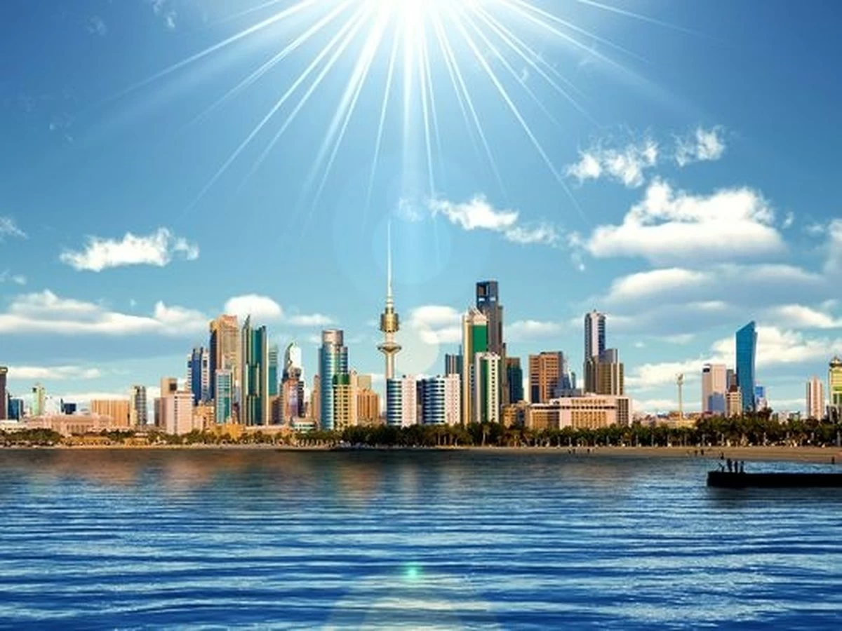 Kuwaitis united in adversity, prosperity