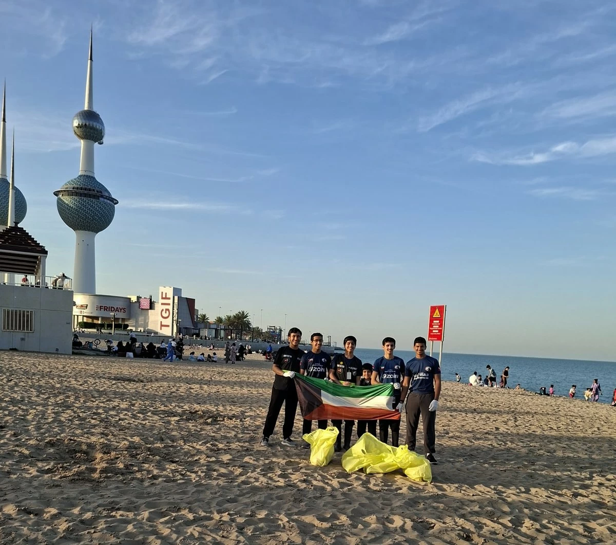 Kuwait Diving Team cleans marine waste as Kuwait marks Earth Day initiatives