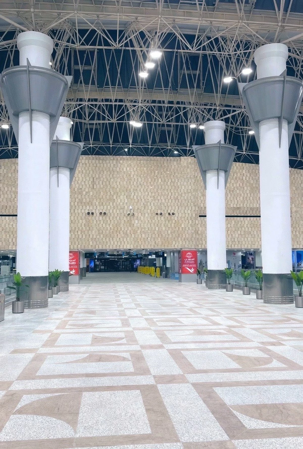 Post-Crisis Repairs Drive Phased Reopening of Kuwait Airport