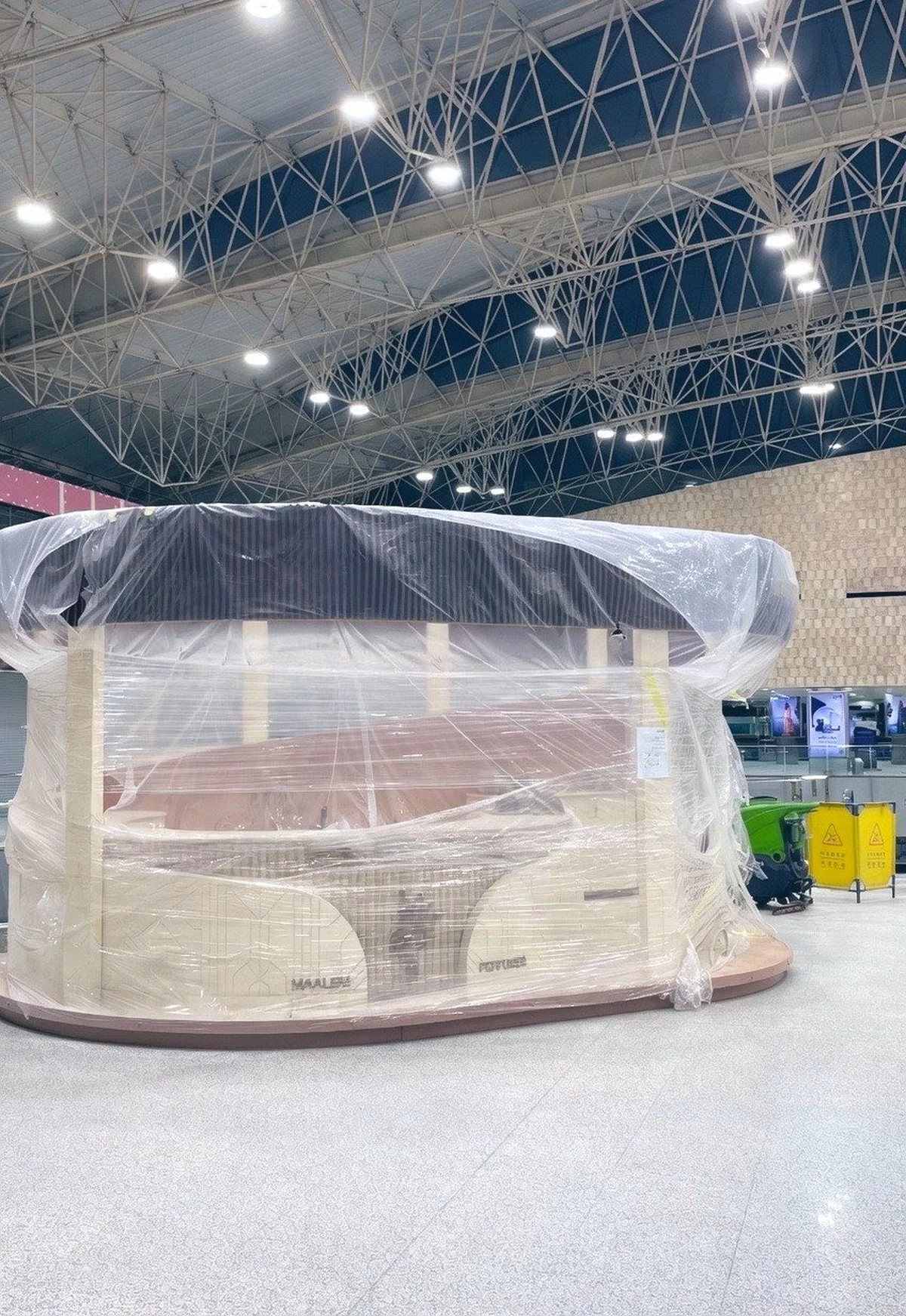 Post-Crisis Repairs Drive Phased Reopening of Kuwait Airport