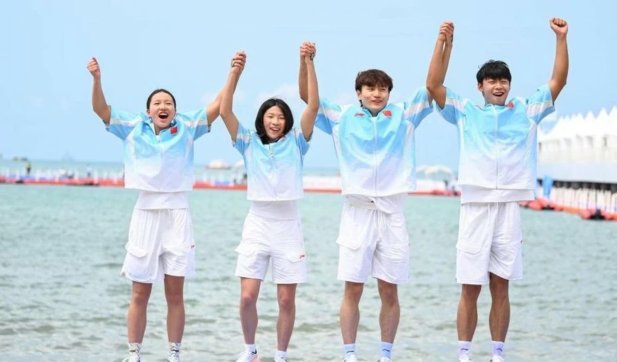 China sweeps three titles in open water swimming at Asian Beach Games
