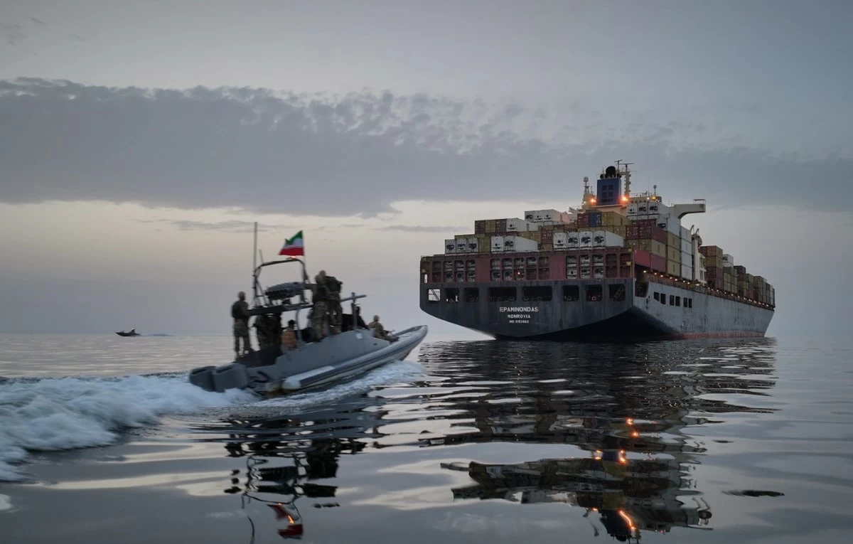 US Blockade Chokes Iran&rsquo;s Oil Lifeline