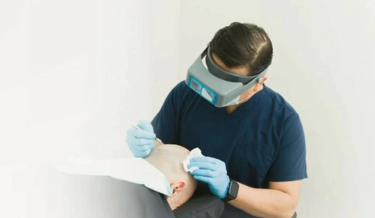 Saudi Arabia Launches Crackdown on Hair Transplant Clinics