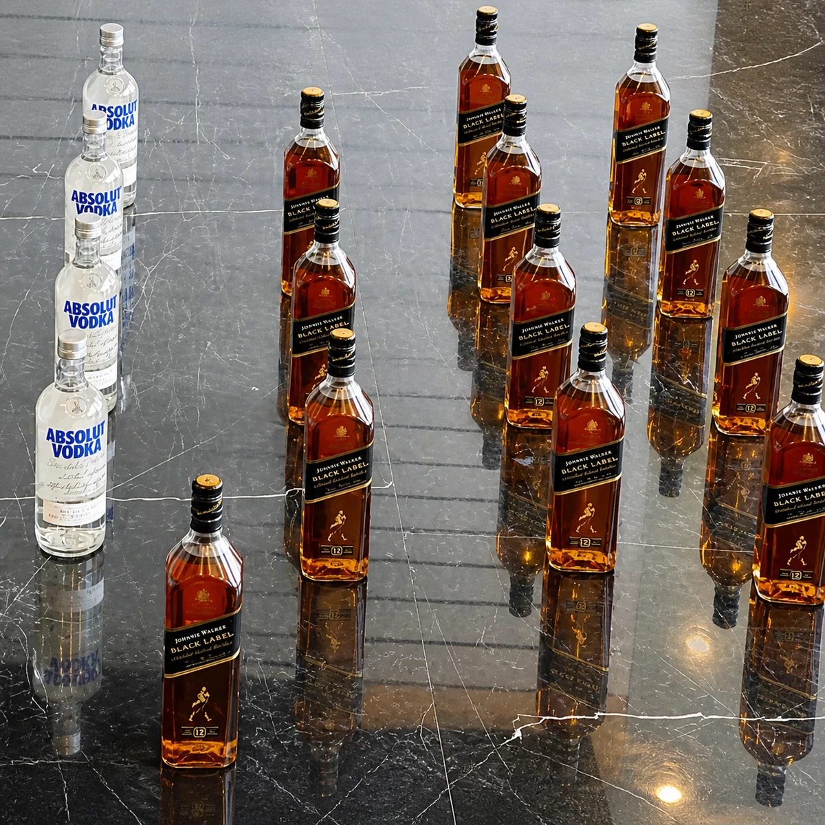 Kuwait Police Seize 17 Bottles of Imported Liquor From Arab Expat