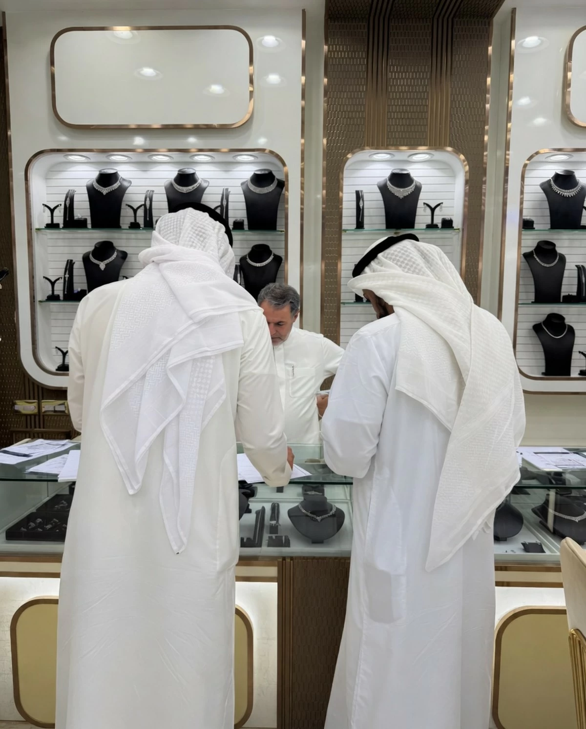 Gold Shops in Kuwait's Mubarakiya Fined Over Money Laundering