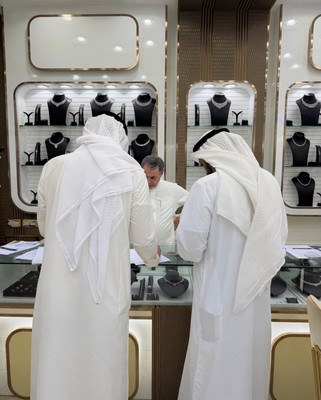 Gold Shops in Kuwait's Mubarakiya Fined Over Money Laundering