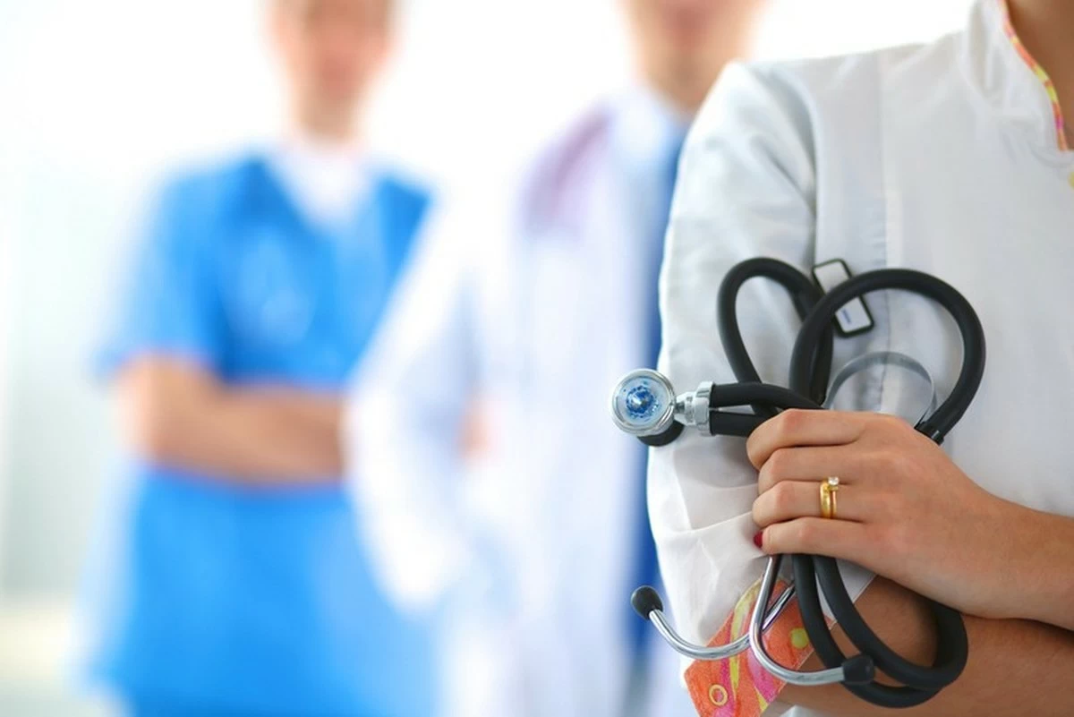 KD3m paid to doctors, families