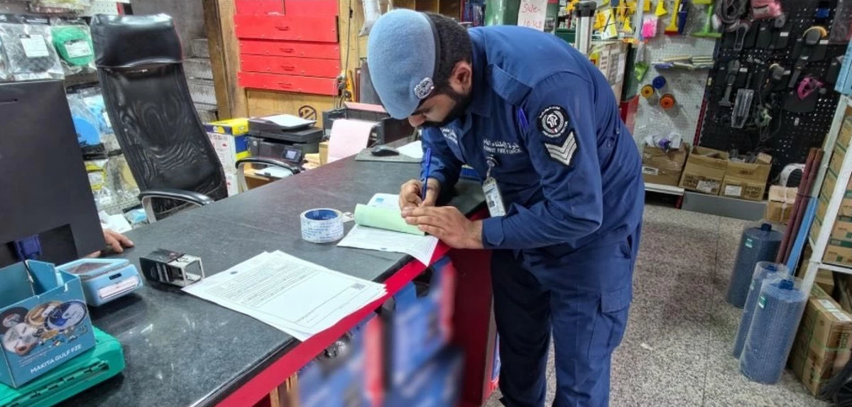 Kuwait issues 562 warnings, shuts 57 facilities in fire safety campaign