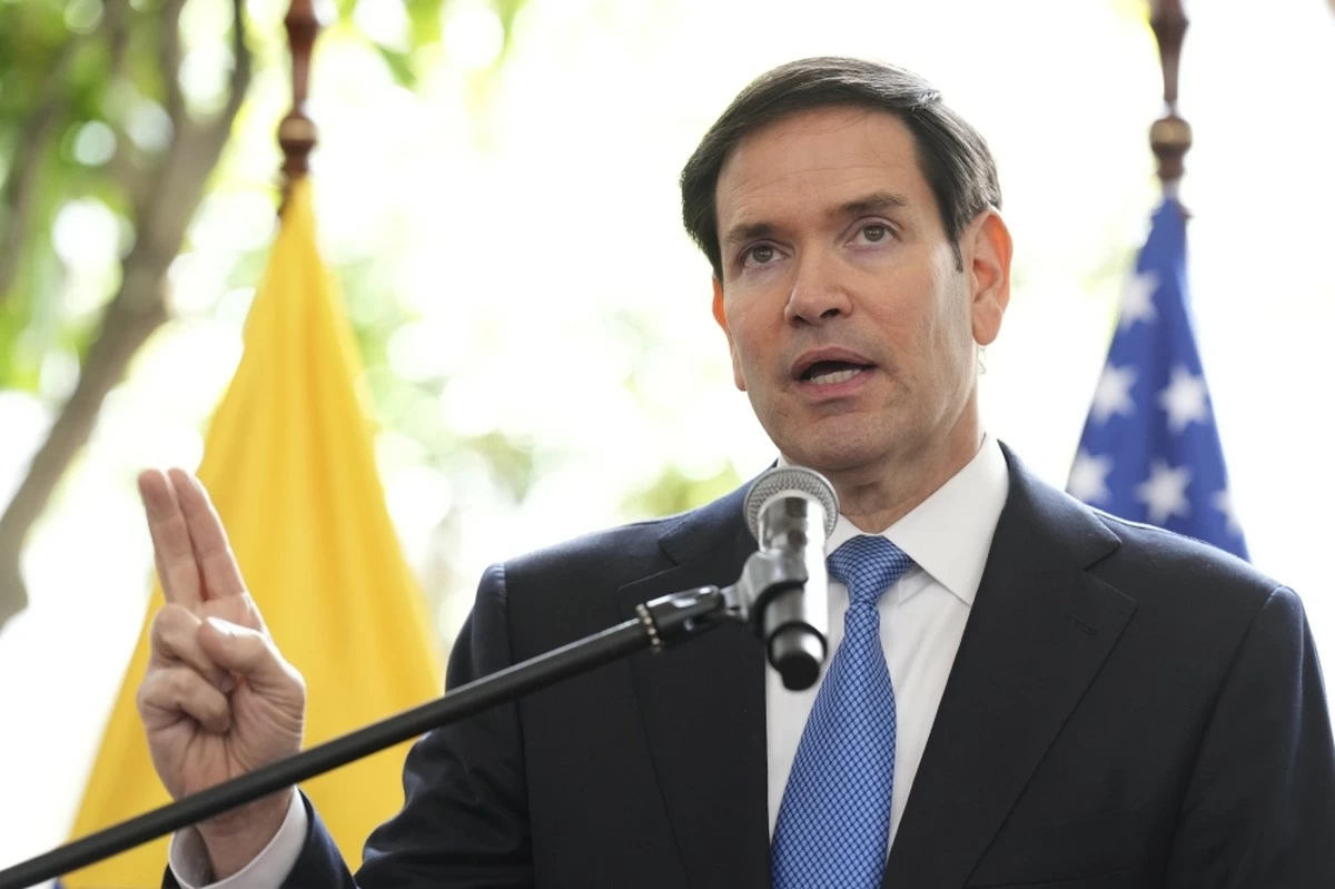 Rubio Says Hormuz Strait Will Reopen &ldquo;One Way or the Other&rdquo; Despite US Strikes