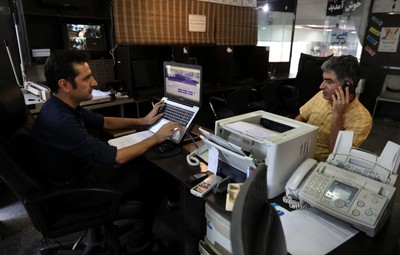 Irans Internet-Wiederherstellung löst politischen Graben zwischen ...