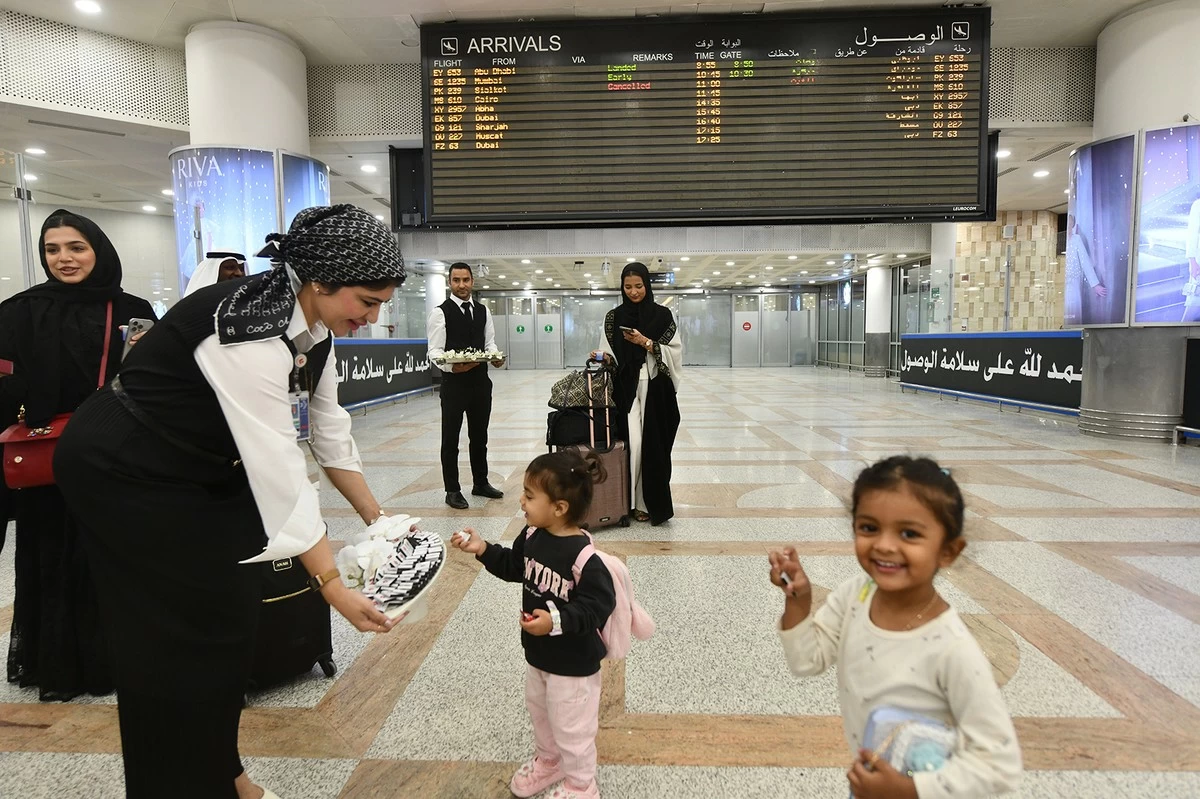 Terminal 1 at Kuwait Airport Reopens for Arrivals and Departures