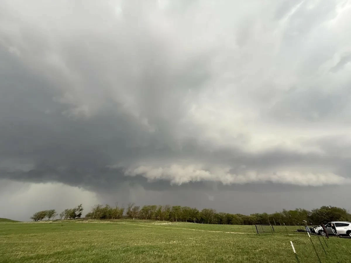 Storms knock out power in the Midwest and disrupt Chicago flights