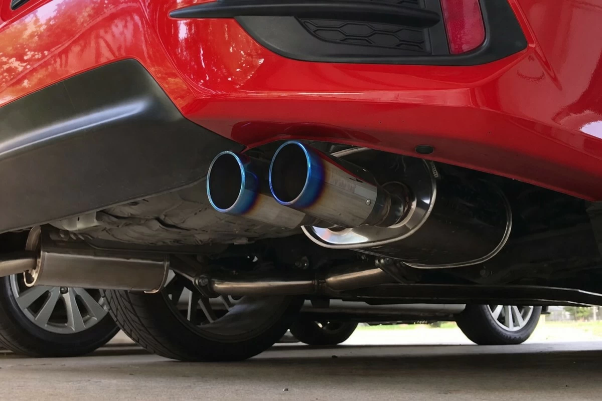 Detectives Hunt Suspect Behind Series of Exhaust Pipe Theft Cases in Kuwait