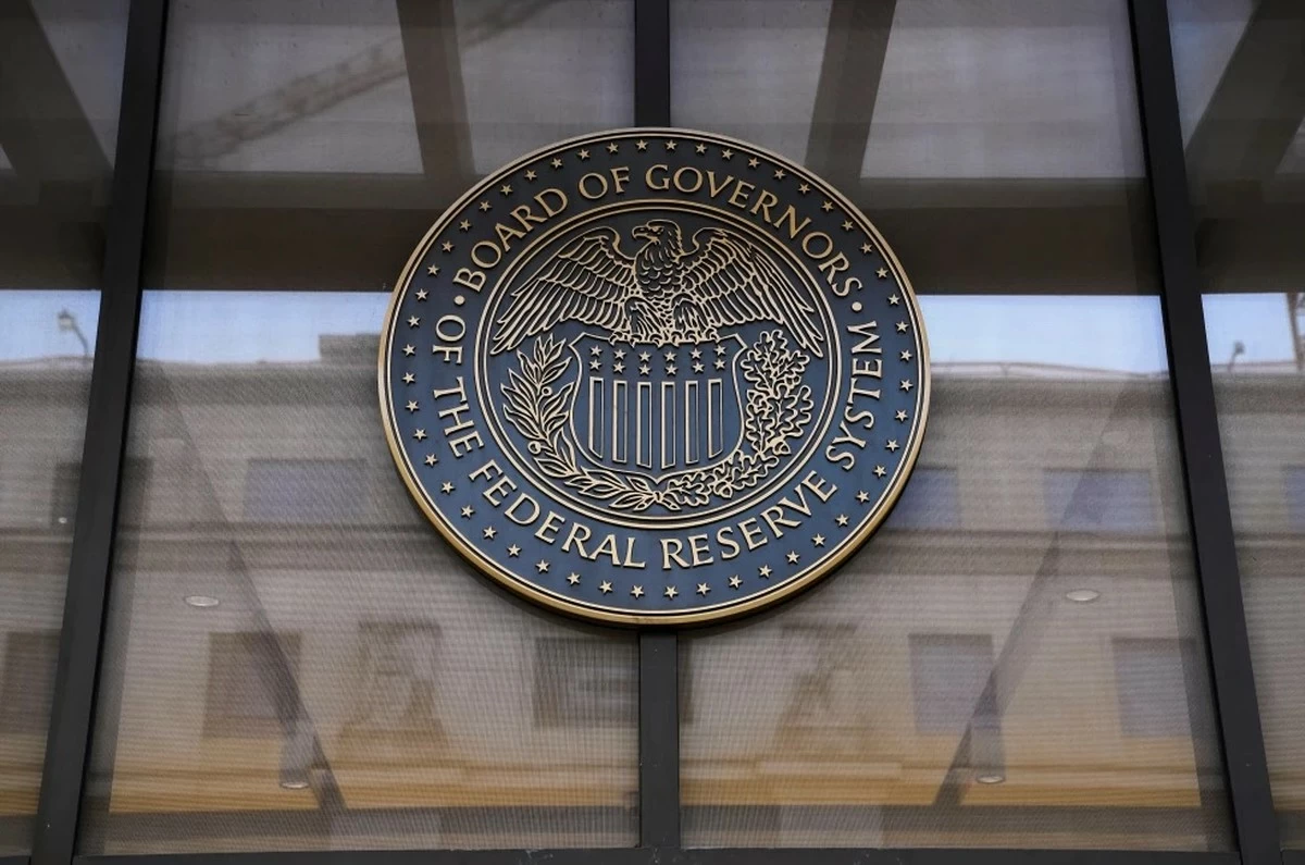 All 32 of the nation's biggest banks clear Fed's annual 'stress test'