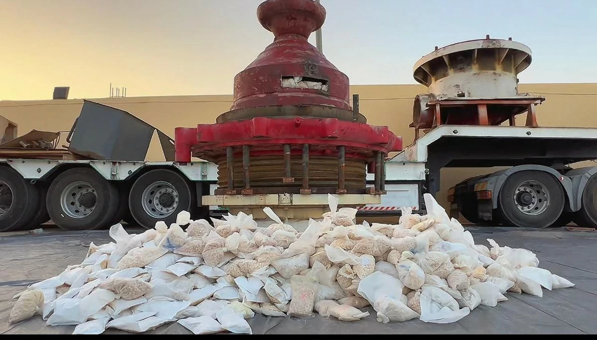 Saudi Arabia Seizes 1.4 Million Amphetamine Pills Hidden Inside Rock Crusher; 1 Jordanian Resident and 3 Saudis Arrested