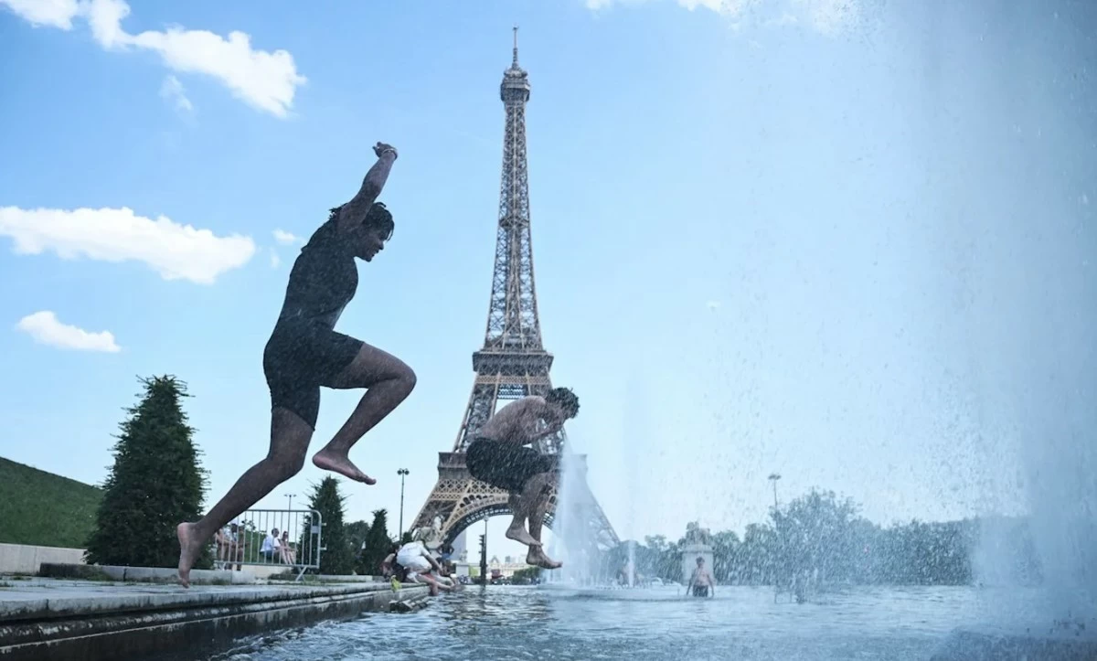 Europe Heat Wave Death Toll Surpasses 1,300 as France Records 1,000 Excess Deaths