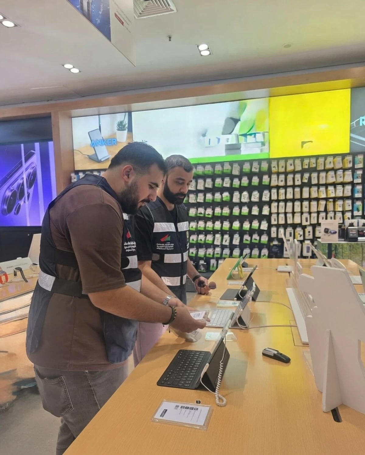 Kuwait Cracks Down on Expired Cosmetics, Illegal Goods and Subsidized Food Sales