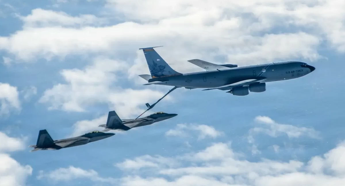 US Refueling Aircraft Return to Middle East as Iran Conflict Nears Breaking Point
