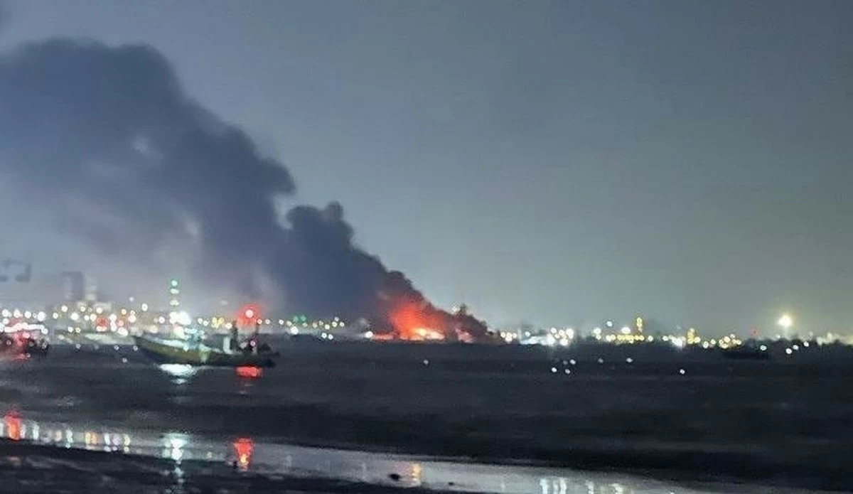 Iran Confirms Eight Military Personnel Killed in US Strikes on Southern Iran