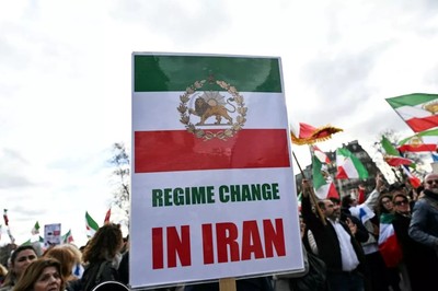 Trump Calls Iranian Regime 'Cancer' That Must Be Cut Out Early