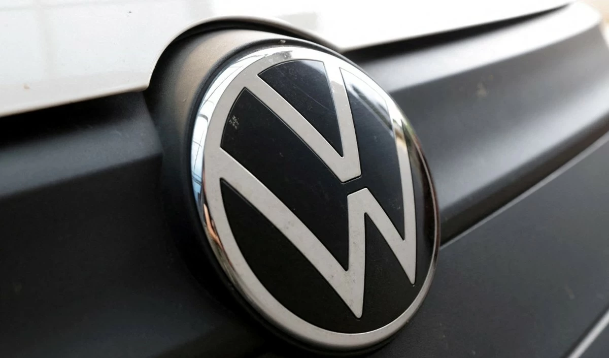 Volkswagen labor leader demands answers over reported plant closures, job cuts