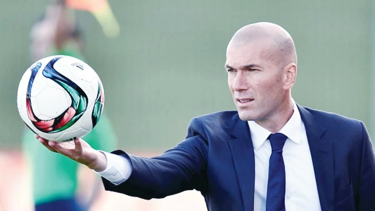 Zidane edges closer to France coaching role